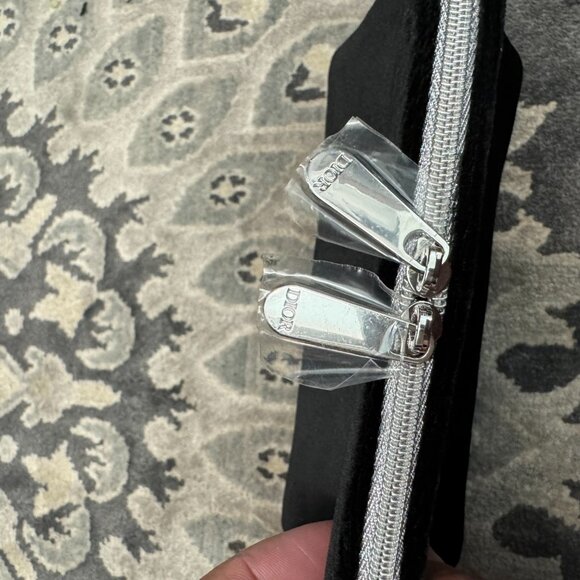 Christian DIOR COSMETIC/MAKEUP BAG POUCH BLACK New - Picture 5 of 6